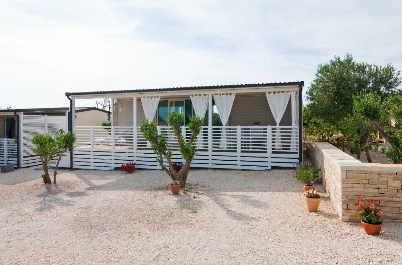 Camp San Antonio Hotel Biograd Na Moru Exterior photo