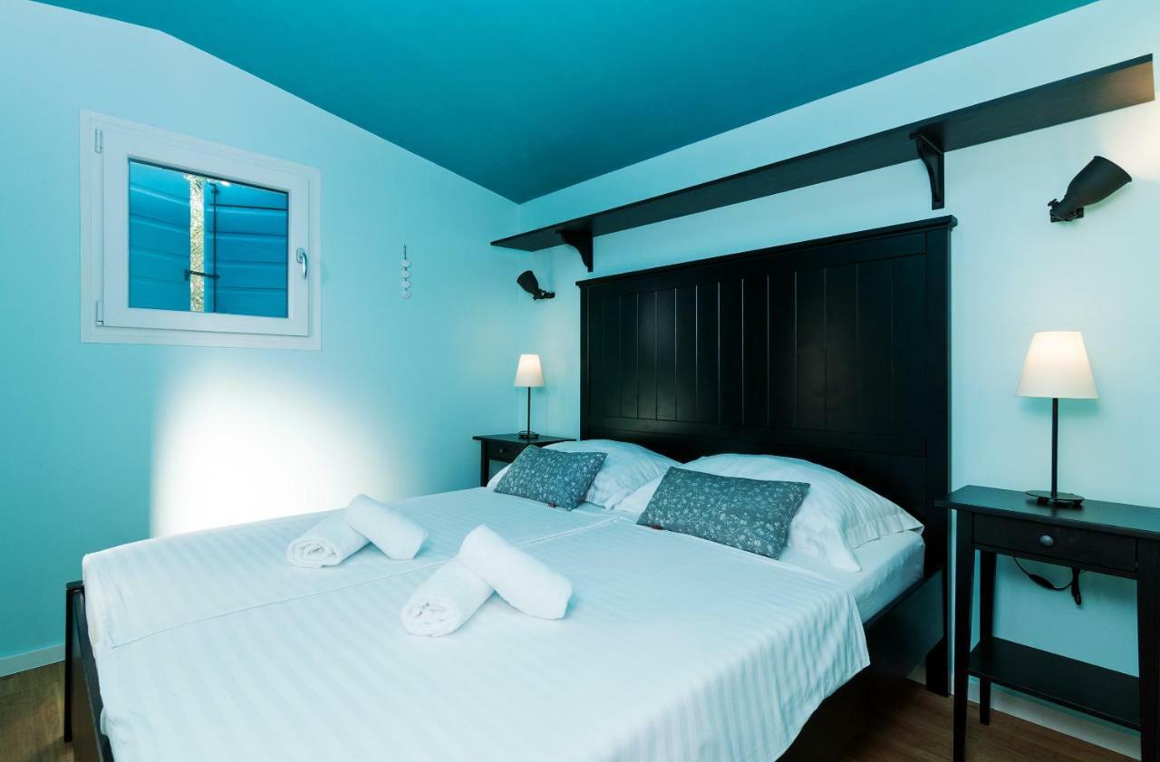 Camp San Antonio Hotel Biograd Na Moru Exterior photo